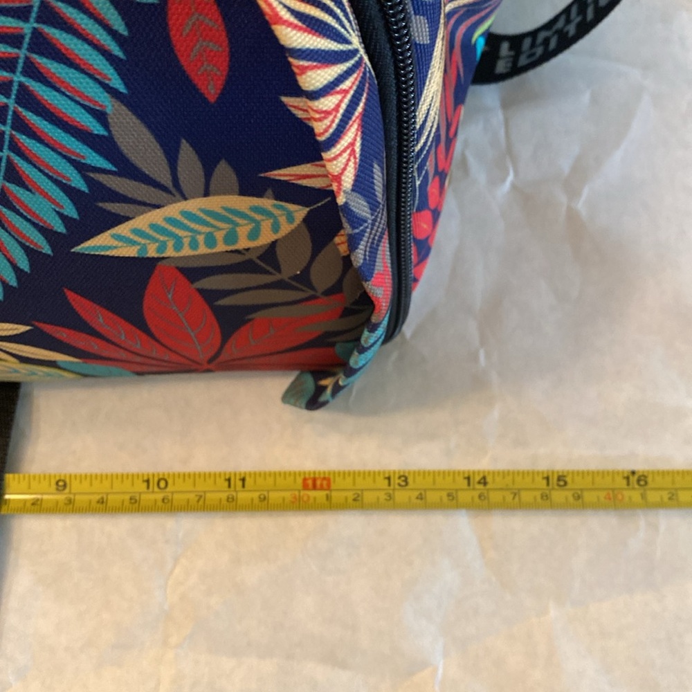 Huge Travel backpack NWOT. - Picture 5 of 8